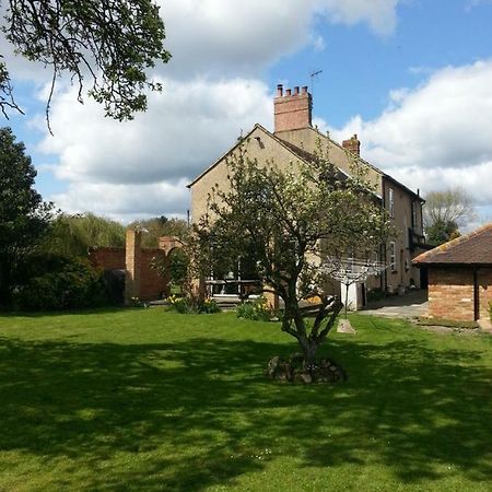 Bed and Breakfast Upper Wood End Farm Marston Moreteyne Esterno foto