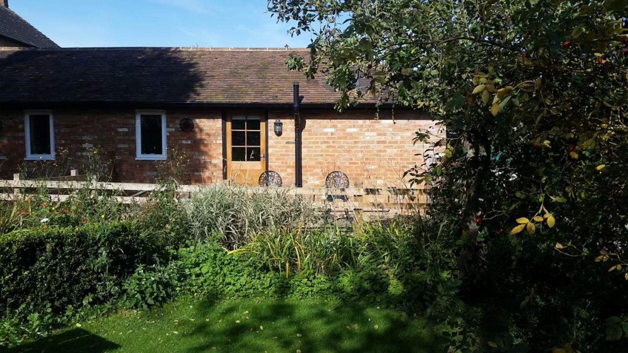 Bed and Breakfast Upper Wood End Farm Marston Moreteyne Esterno foto