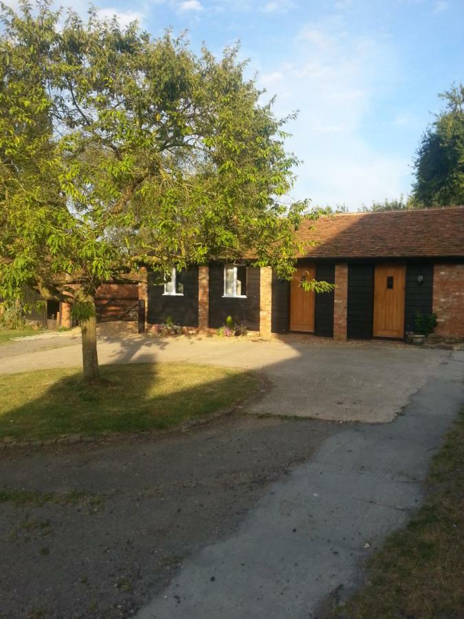 Bed and Breakfast Upper Wood End Farm Marston Moreteyne Esterno foto