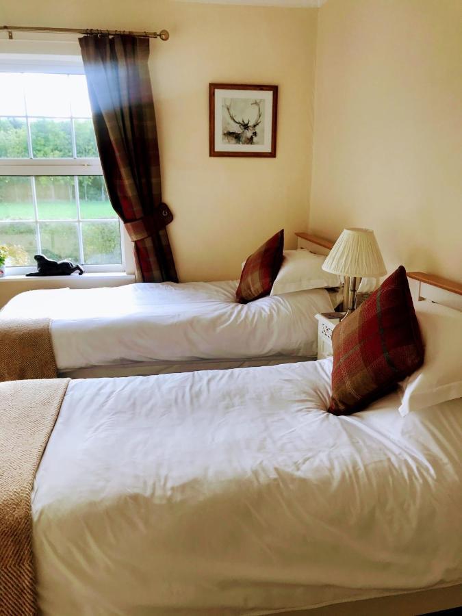 Bed and Breakfast Upper Wood End Farm Marston Moreteyne Esterno foto